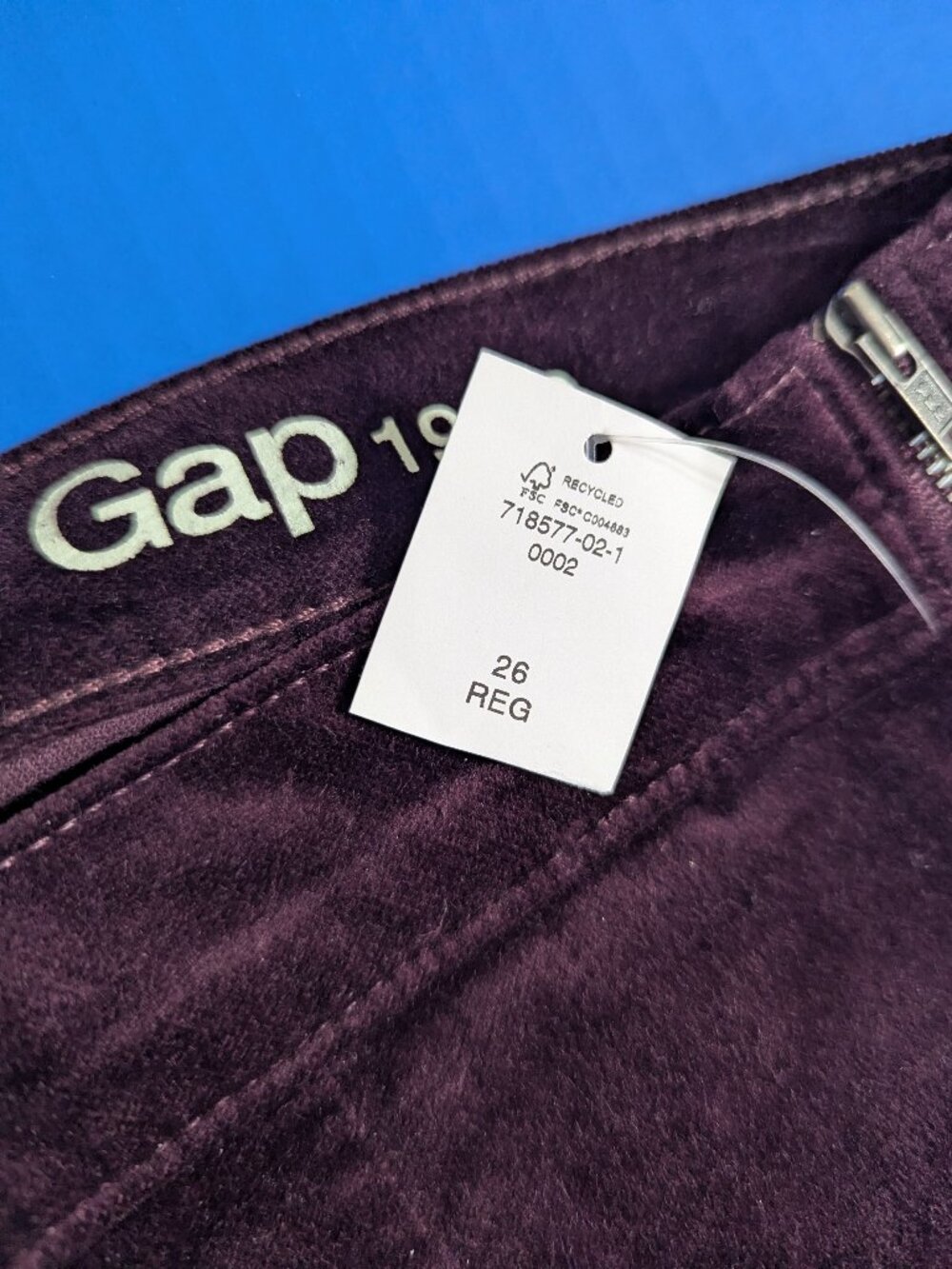 GAP Burgundy Velvet Side Zip Leggings Size 26R - Picture 4 of 7